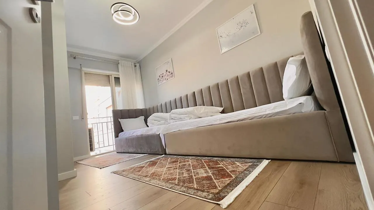 Apartamento Zeus Tirana Suite Albania